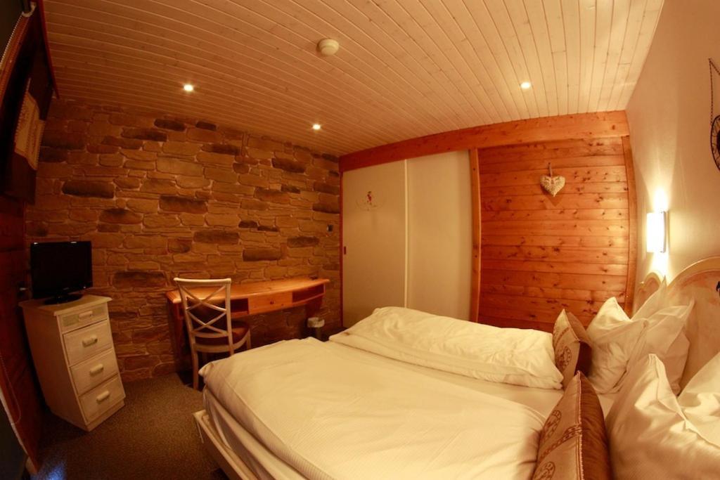 Chalet Hotel Le Collet Xonrupt-Longemer Pokój zdjęcie
